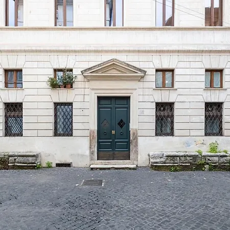 Casa Giulia, A Burghesius Home Apartment Rome